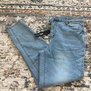 Fashion Nova Light Wash Skinny Jeans